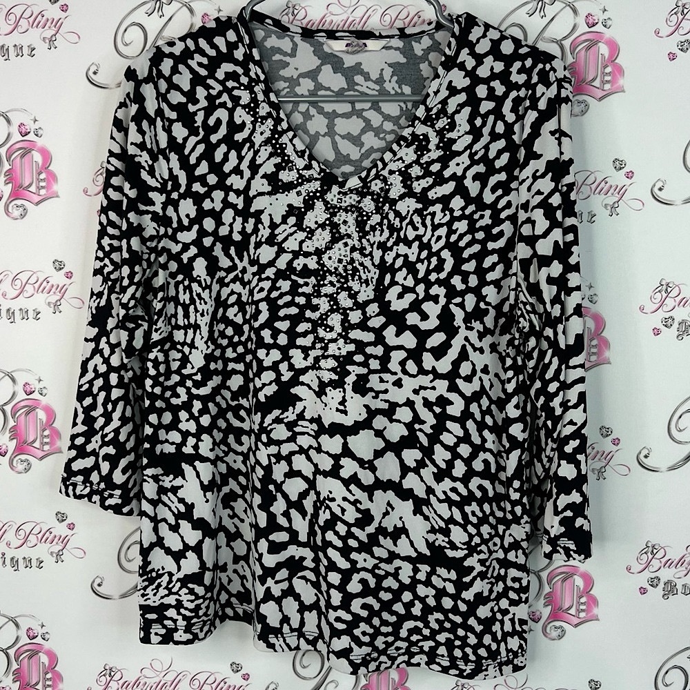Alia long sleeve rhinestone bling crystal Black and White Patterned Blouse